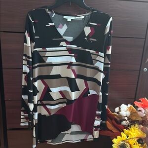 Chic Geometric Long Sleeve Top - Black, Cream, Burgundy